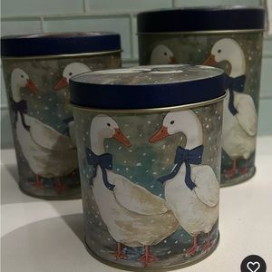 Decorative Ducks Tin Canisters Set
